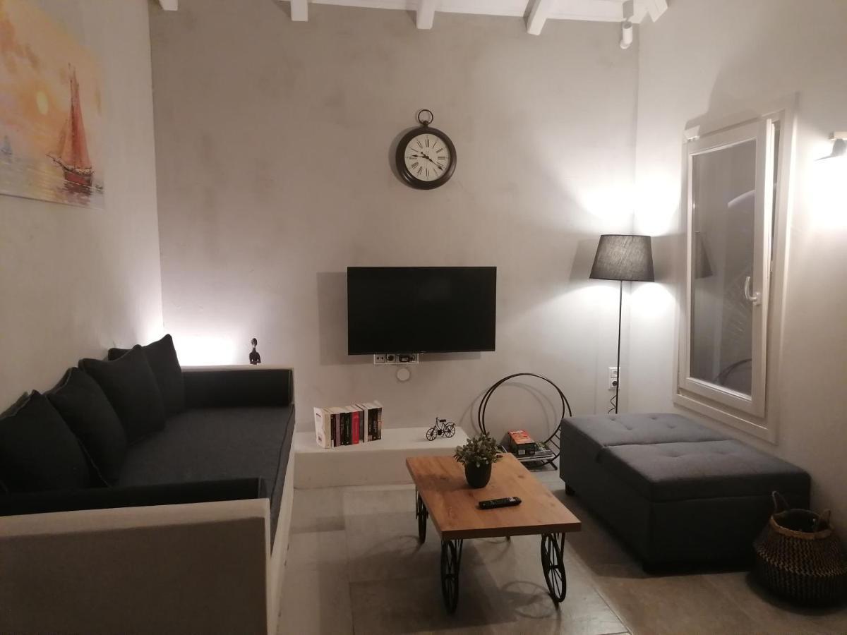 Yalos Luxury Home Agioi Saranta Extérieur photo