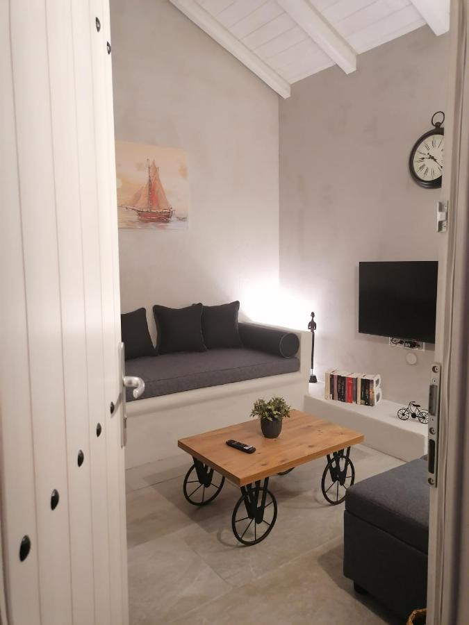 Yalos Luxury Home Agioi Saranta Extérieur photo