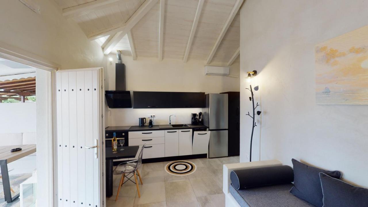 Yalos Luxury Home Agioi Saranta Extérieur photo